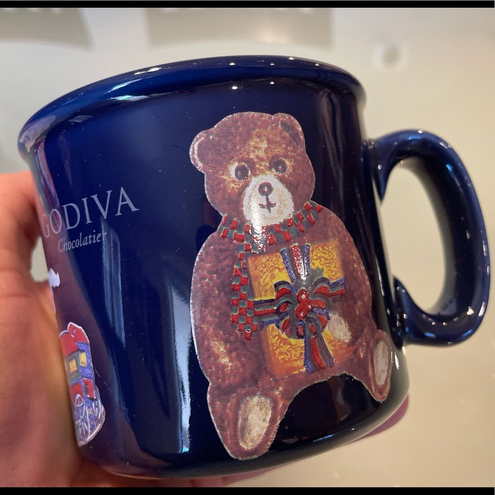 Really nice Godiva Mug Bears 12 fl oz Blue Coffee Like New